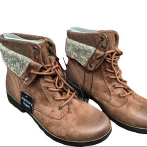 Brown boots, AZ York Boots, Sz 9